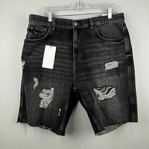 NWT Zara Men's Relaxed Fit Distressed Raw Hem Denim Shorts Black Size 36